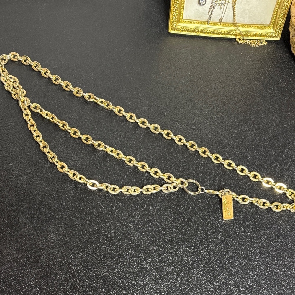 Y2K Vintage Kathie Lee Gold Tone Chain Belt